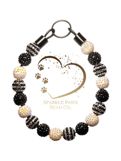 Paw'ting on the Glitz Beaded Collar, Dog Fashion, Cute Accessories for Dogs, Pet Gift, Fun Gift for Pet Lovers, Dog Collar
