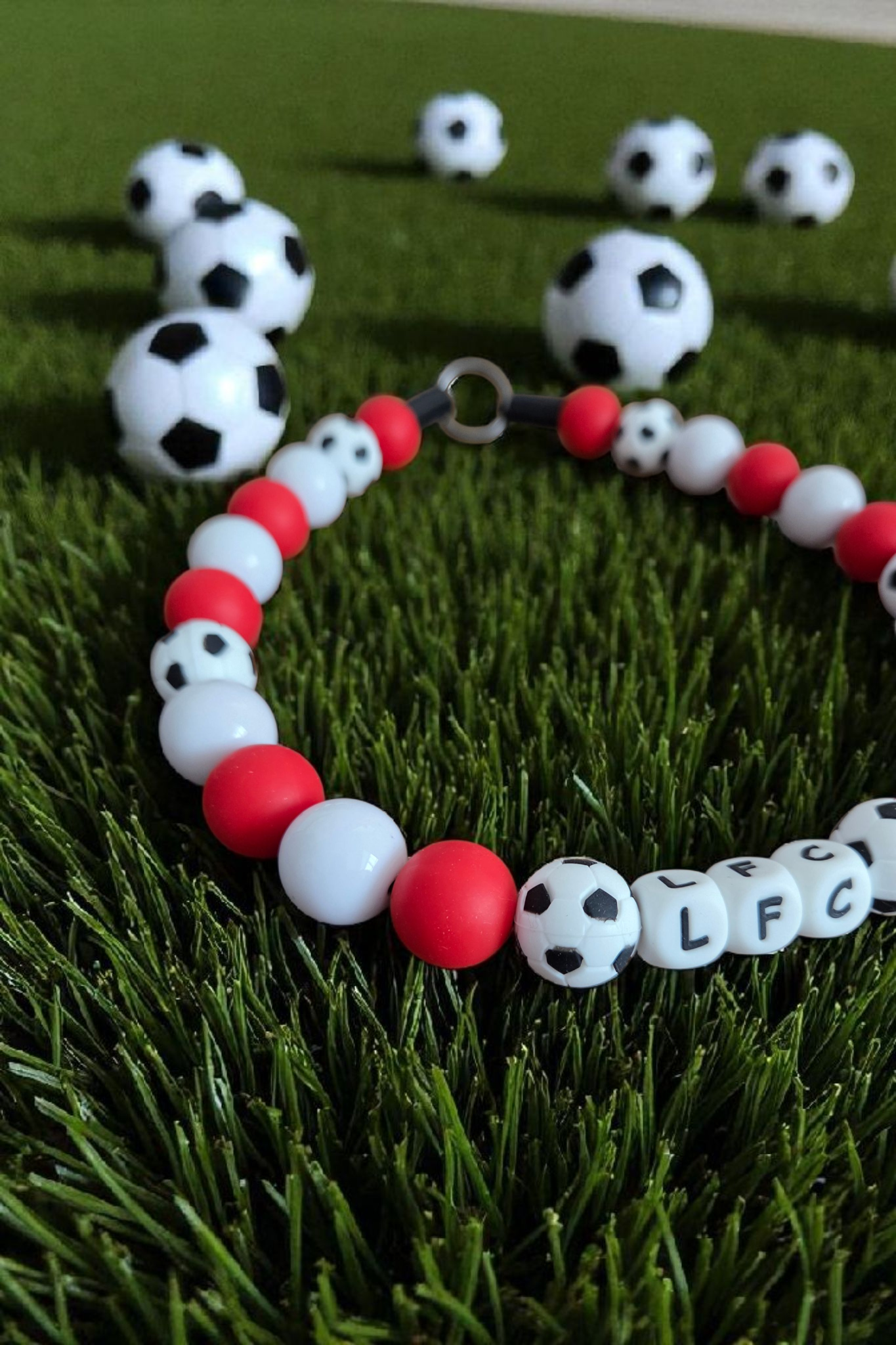 Football Team Dog Collar – Custom Colours & Beads – Handmade Pet Necklace – Custom Collar for All Size Dogs